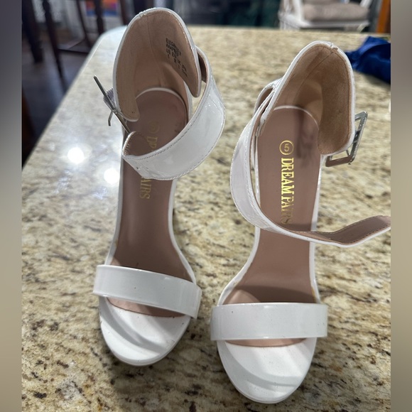 Heels - Picture 2 of 2